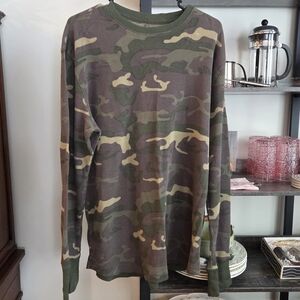 Camo Thermal XL Mossimo Supply Co. Athletic Fit Green Tan Brown
